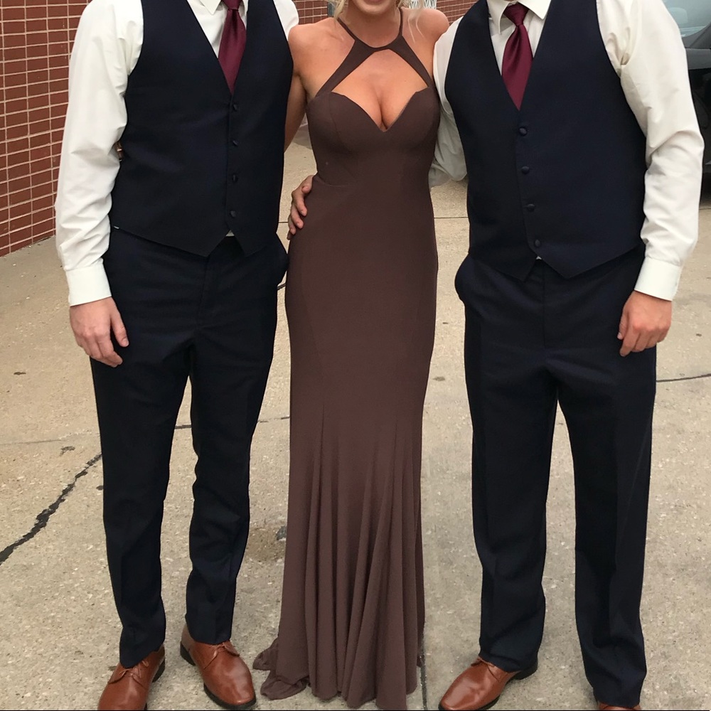 “Tiffanie” Prom Dress